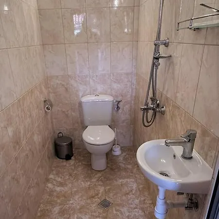 Tainov House Pensionat